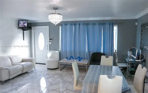 1013 Cherry Road West Palm Beach FL 33409