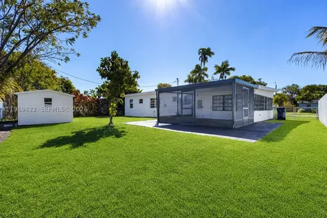 9241 Marine Drive Cutler Bay FL 33189