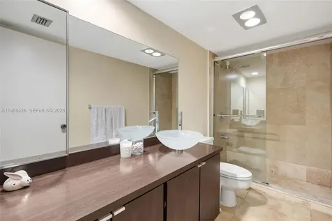 1915 Brickell Avenue Miami FL 33129