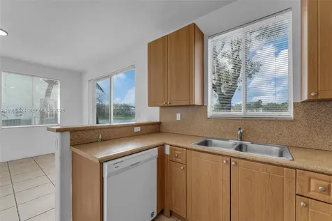 2712 SE 15th Place Homestead FL 33035