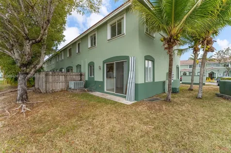 2712 SE 15th Place Homestead FL 33035