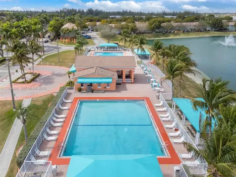 2712 SE 15th Place Homestead FL 33035