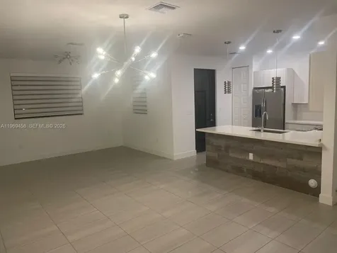 10445 NW 81st Terrace Doral FL 33178