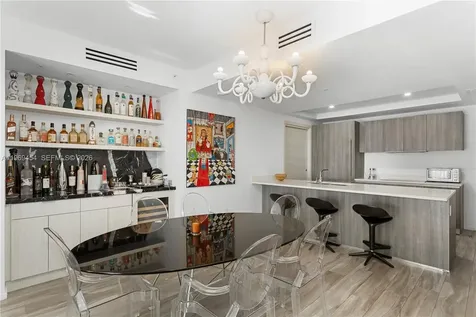 801 S Miami Avenue Miami FL 33130