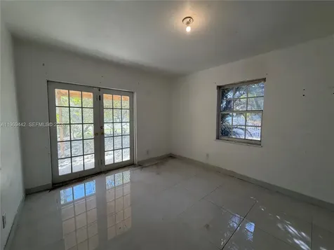14015 NE 11th Avenue North Miami FL 33161