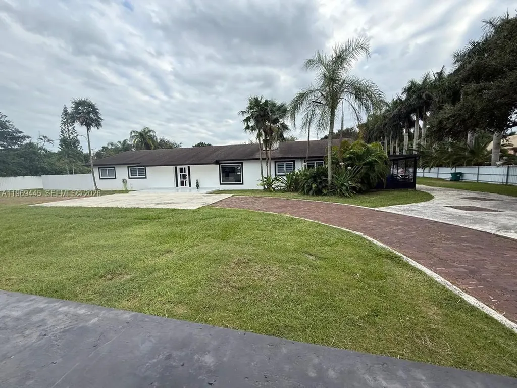 15750 SW 216th Street Miami FL 33170