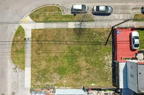 2600 NW 23rd Avenue Miami FL 33142