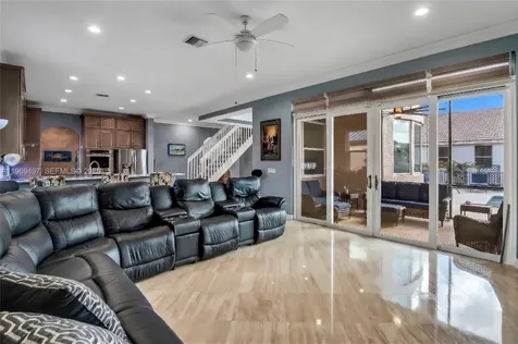 3240 SW 190th Avenue Miramar FL 33029