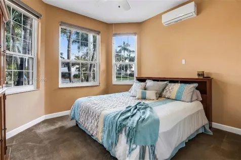 3240 SW 190th Avenue Miramar FL 33029