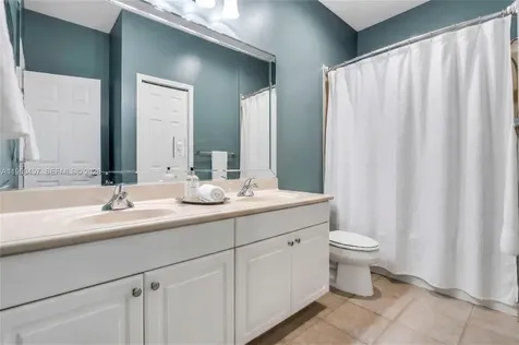 3240 SW 190th Avenue Miramar FL 33029