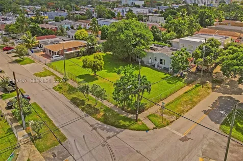2397 NW 34th Street Miami FL 33142