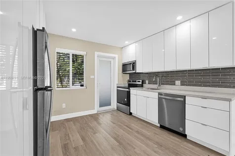 11919 NE 8th Avenue Biscayne Park FL 33161