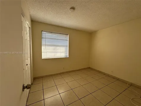 1024 Twin Lakes Drive Coral Springs FL 33071