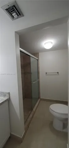 995 SW 84th Avenue Miami FL 33144