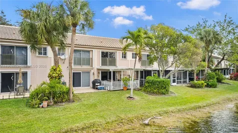 9722 NW 23rd Court Pembroke Pines FL 33024