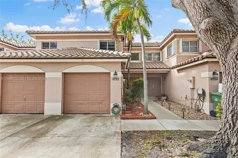 9722 NW 23rd Court Pembroke Pines FL 33024