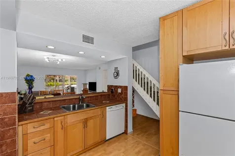 9722 NW 23rd Court Pembroke Pines FL 33024
