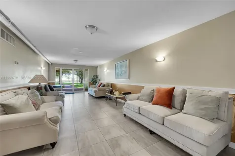 1681 NW 70th Avenue Plantation FL 33313