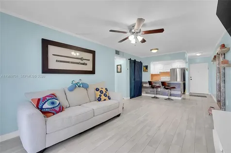 1681 NW 70th Avenue Plantation FL 33313