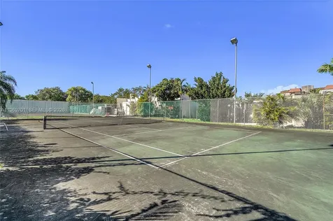 1681 NW 70th Avenue Plantation FL 33313