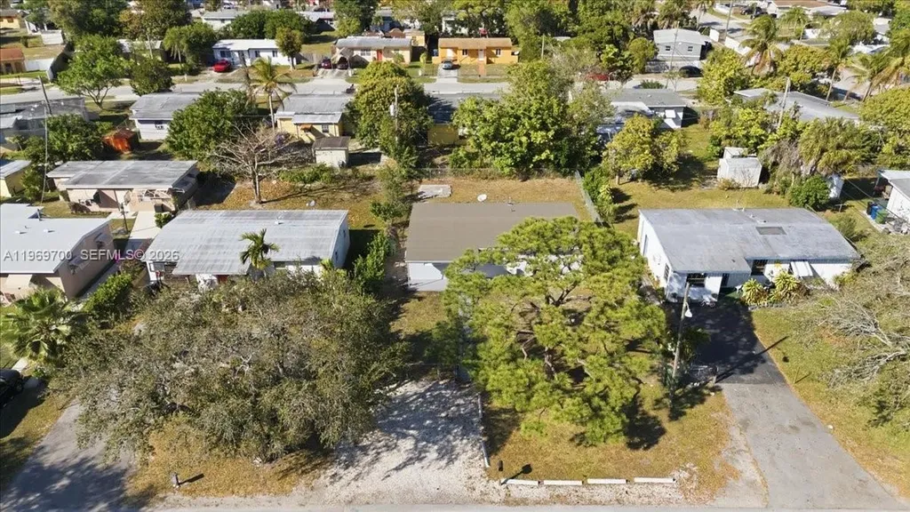 931 Chateau Park Drive Fort Lauderdale FL 33311