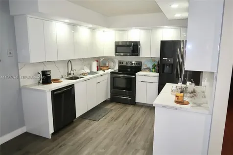 701 SW 128th Avenue Pembroke Pines FL 33027