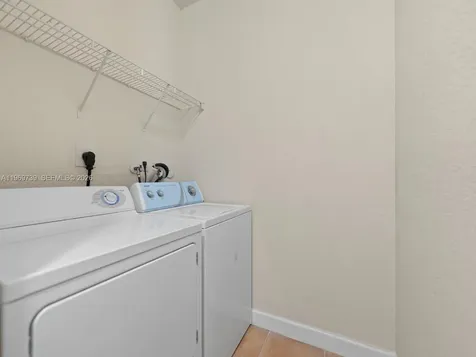 1483 SE 25th Avenue Homestead FL 33035