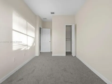 1483 SE 25th Avenue Homestead FL 33035