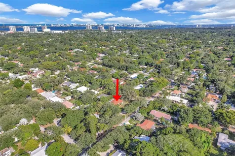11919 NE 8th Avenue Miami FL 33161