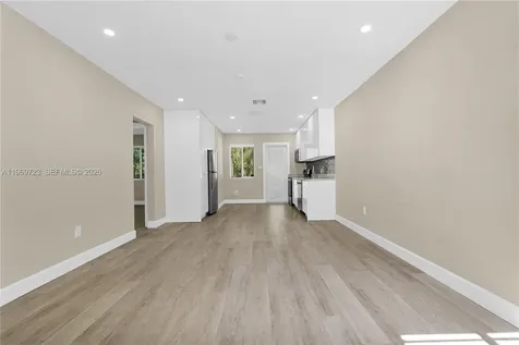 11919 NE 8th Avenue Miami FL 33161