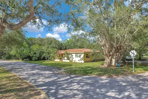 11919 NE 8th Avenue Miami FL 33161