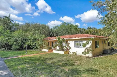 11919 NE 8th Avenue Miami FL 33161