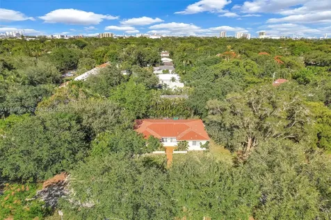 11919 NE 8th Avenue Miami FL 33161