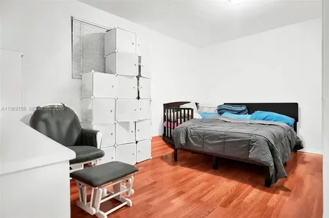 2104 NW 1st Terrace Miami FL 33125