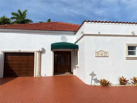 720 NW 123rd Avenue Miami FL 33182