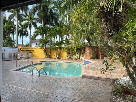 720 NW 123rd Avenue Miami FL 33182