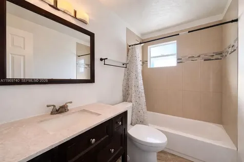 6780 Meade Street Hollywood FL 33024