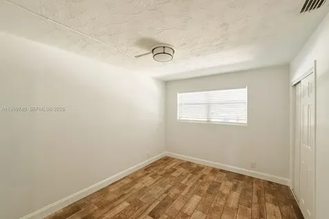 6780 Meade Street Hollywood FL 33024