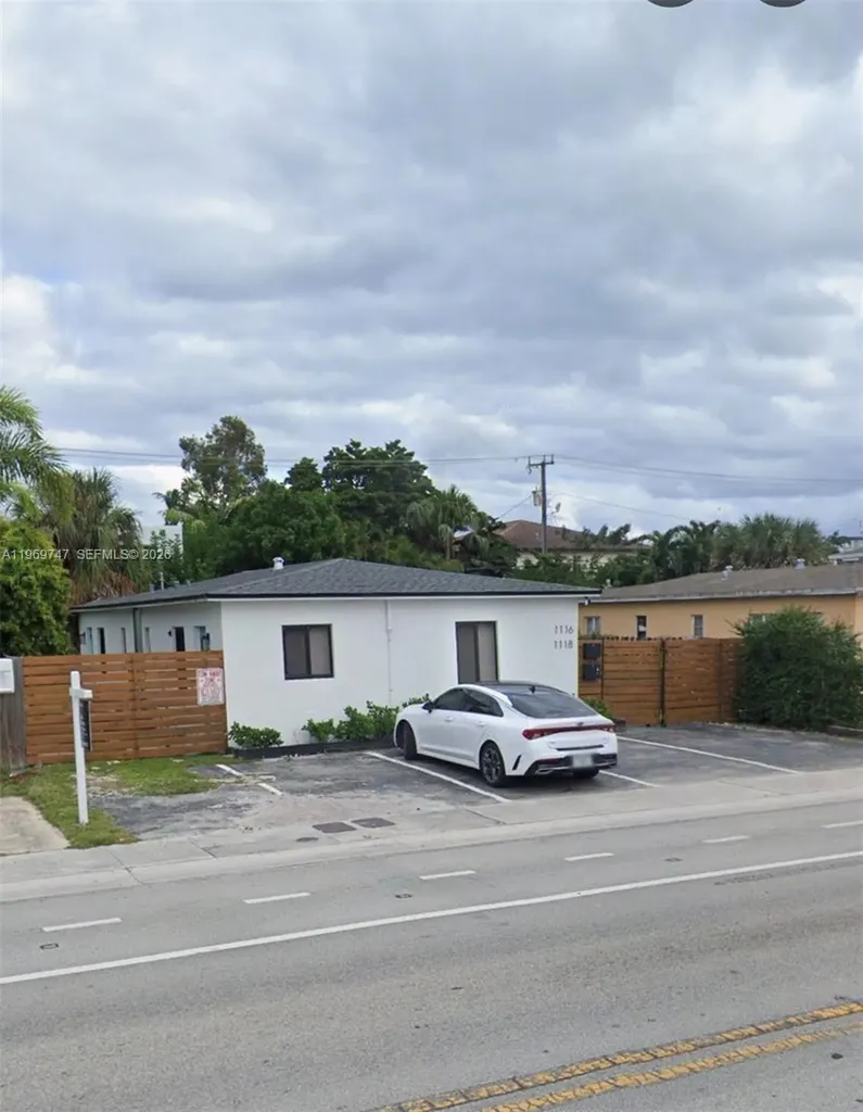 1116 NE 15th Avenue Fort Lauderdale FL 33304