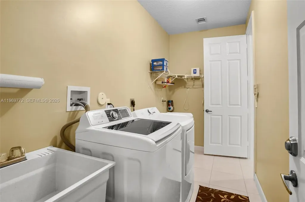 10620 NW 56th Court Coral Springs FL 33076