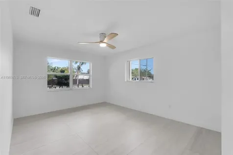 9990 Broad Channel Drive Cutler Bay FL 33157