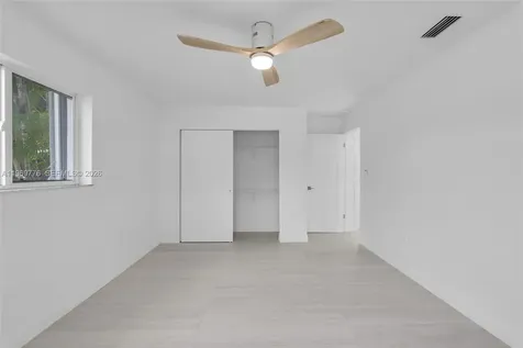 9990 Broad Channel Drive Cutler Bay FL 33157