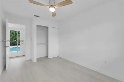 9990 Broad Channel Drive Cutler Bay FL 33157