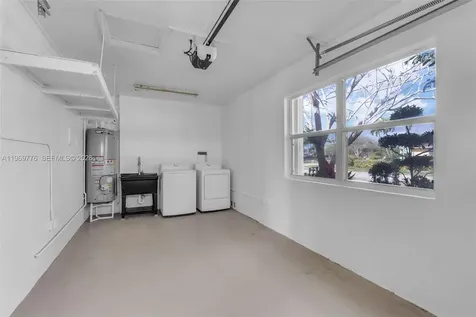 9990 Broad Channel Drive Cutler Bay FL 33157