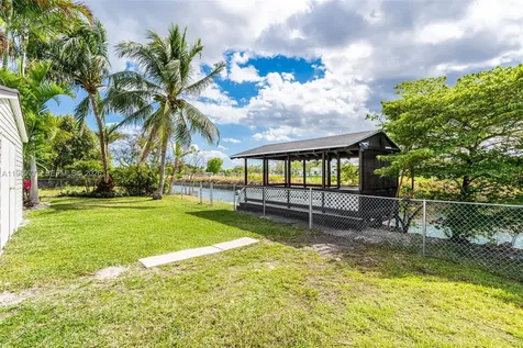 9990 Broad Channel Drive Cutler Bay FL 33157
