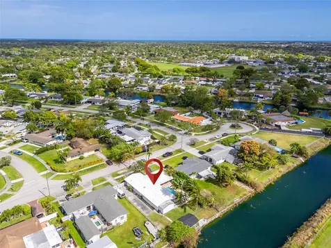 9990 Broad Channel Drive Cutler Bay FL 33157