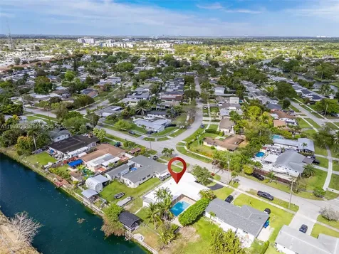 9990 Broad Channel Drive Cutler Bay FL 33157