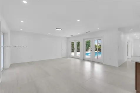 9990 Broad Channel Drive Cutler Bay FL 33157