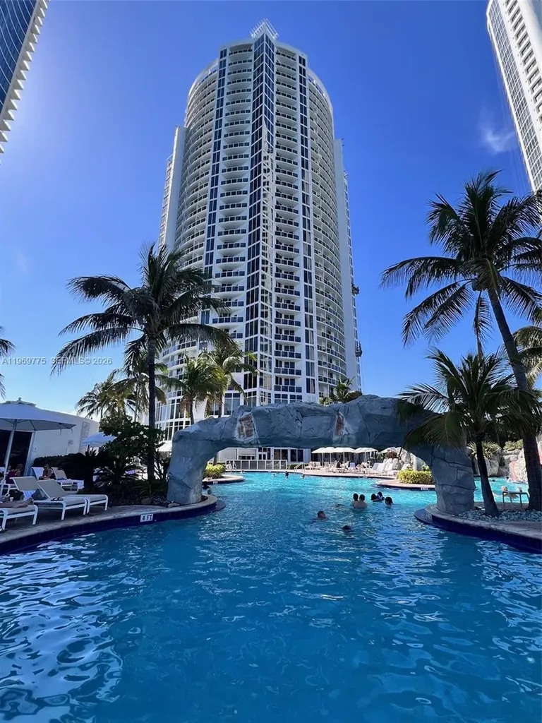 18001 Collins Avenue Sunny Isles Beach FL 33160