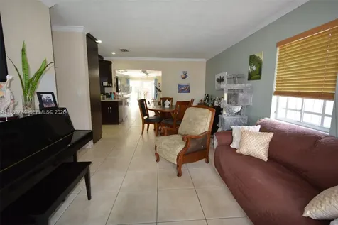890 E 38th Street Hialeah FL 33013
